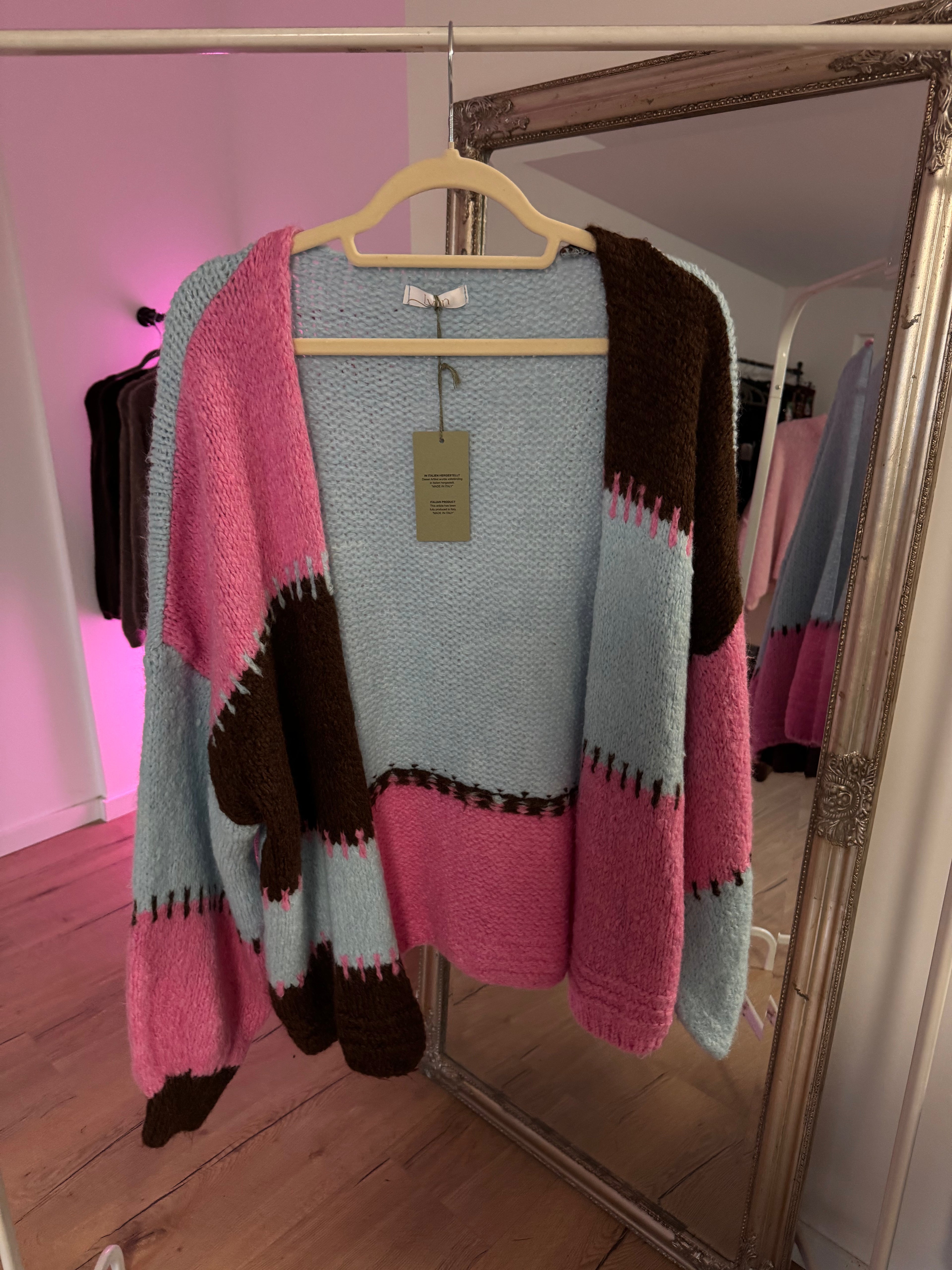 A.M.N Color Splash Cardigan