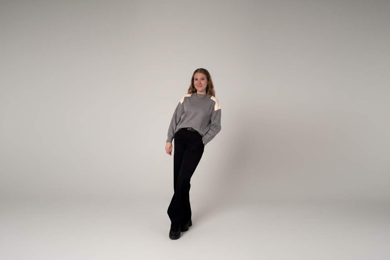 Signature Pullover