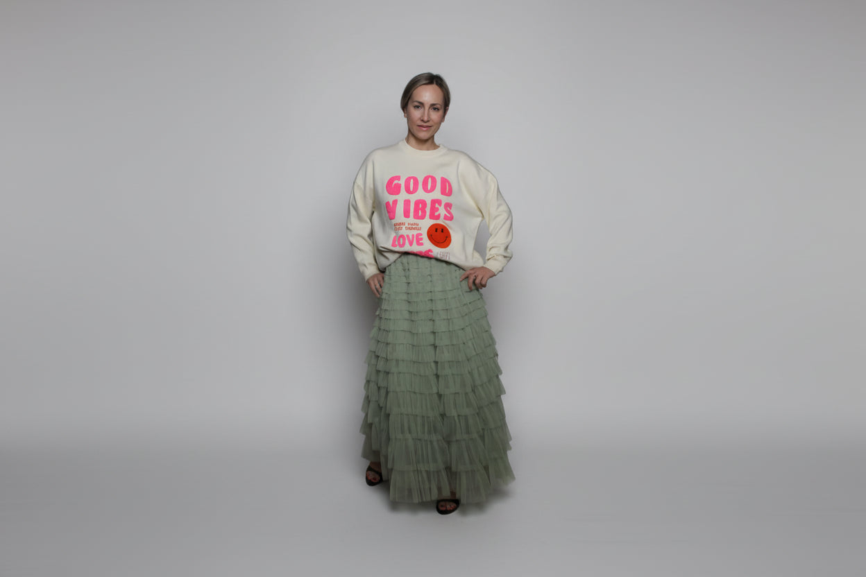 A.M.N Pullover Good Vibes