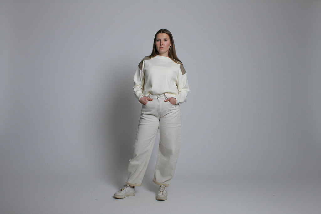 Signature Pullover