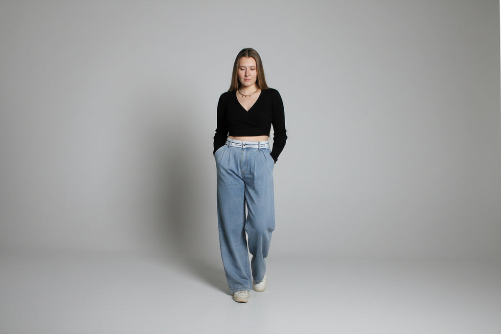 A.M.N Jeans